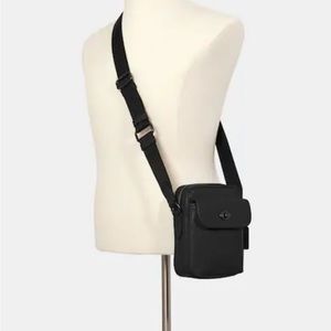 NWT Coach Heritage Crossbody Black Leather Bag